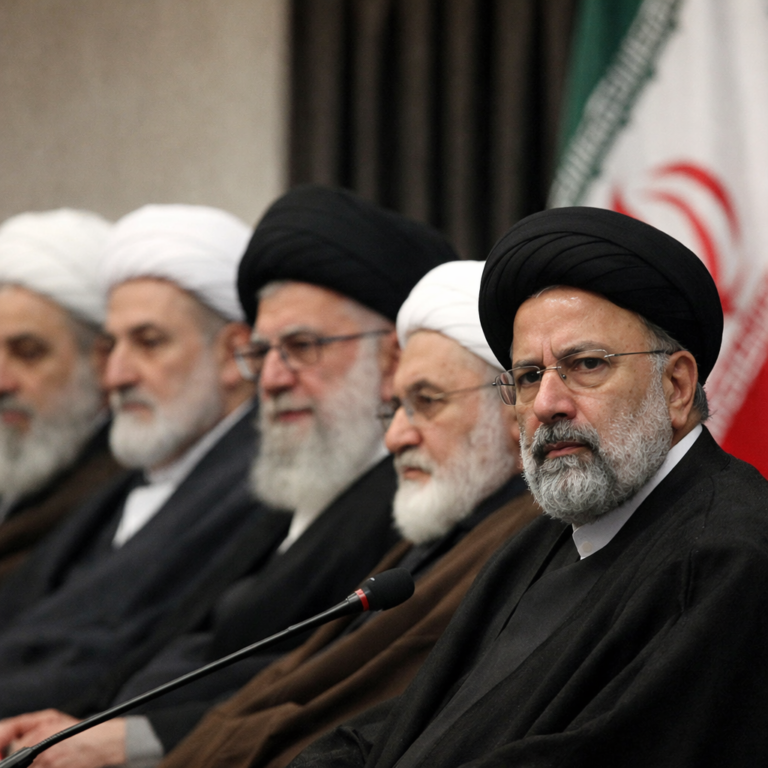 Iran : un pouvoir fragmenté, des tensions internes qui fragilisent un régime sous pression