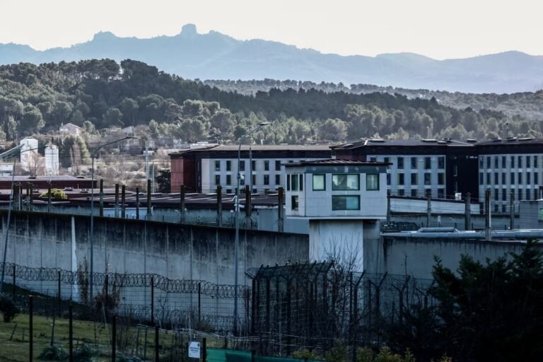 A la prison d’Aix-Luynes, des détenus pour radicalisation dénoncent une atteinte à leur liberté d’expression