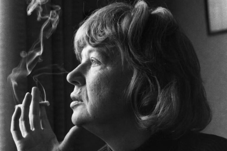 « La Chambre de Vilhelm » est le surprenant roman autobiographique de l’écrivaine danoise Tove Ditlevsen, écrit un an avant son suicide programmé